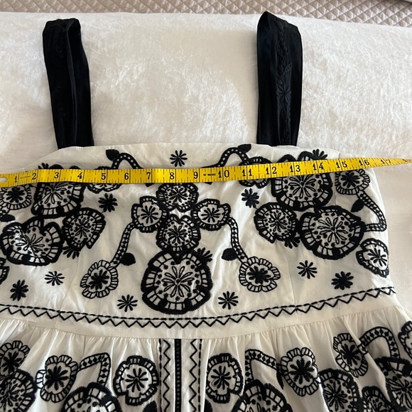 Johnny Was Embroidered Dress - Picture 10 of 16